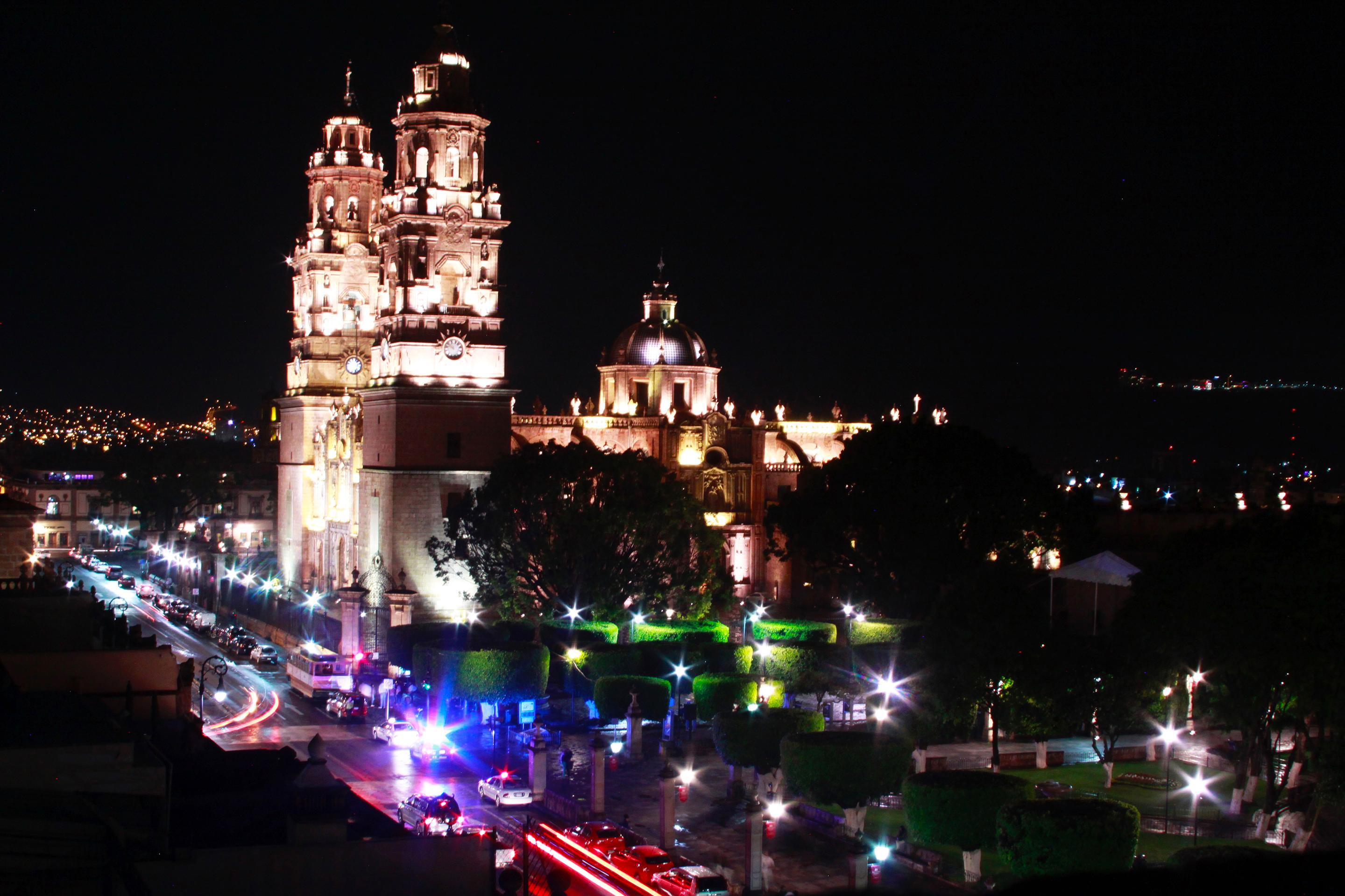 Hotel Alameda Centro Historico Morelia Ngoại thất bức ảnh